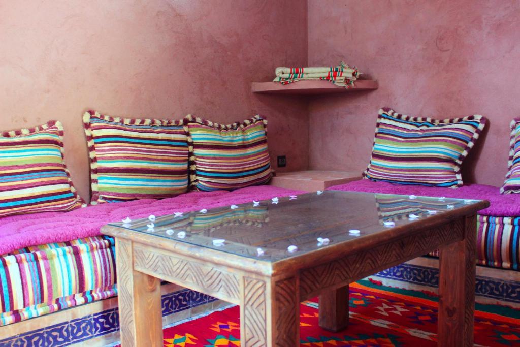 Riad Aslda Asni Camera foto